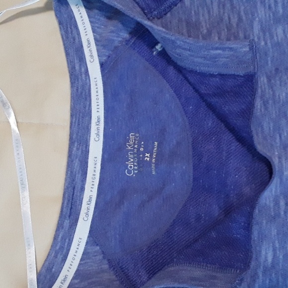 CALVIN KLEIN WOMEN'S 2X PERFORMANCE 2 TONE PURPLE TOP - Picture 4 of 8